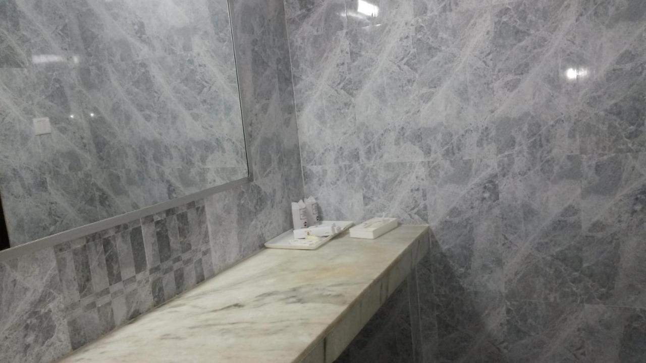Indo Hokke Hotel Rajgir Bagian luar foto
